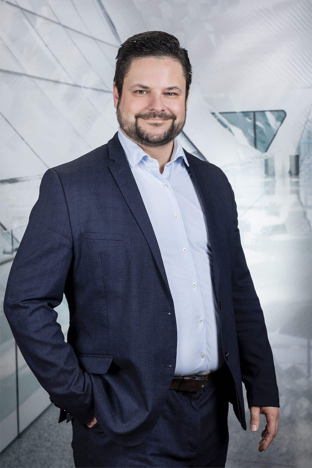 Aufwerts Steuerberater Daniel Stöphasius